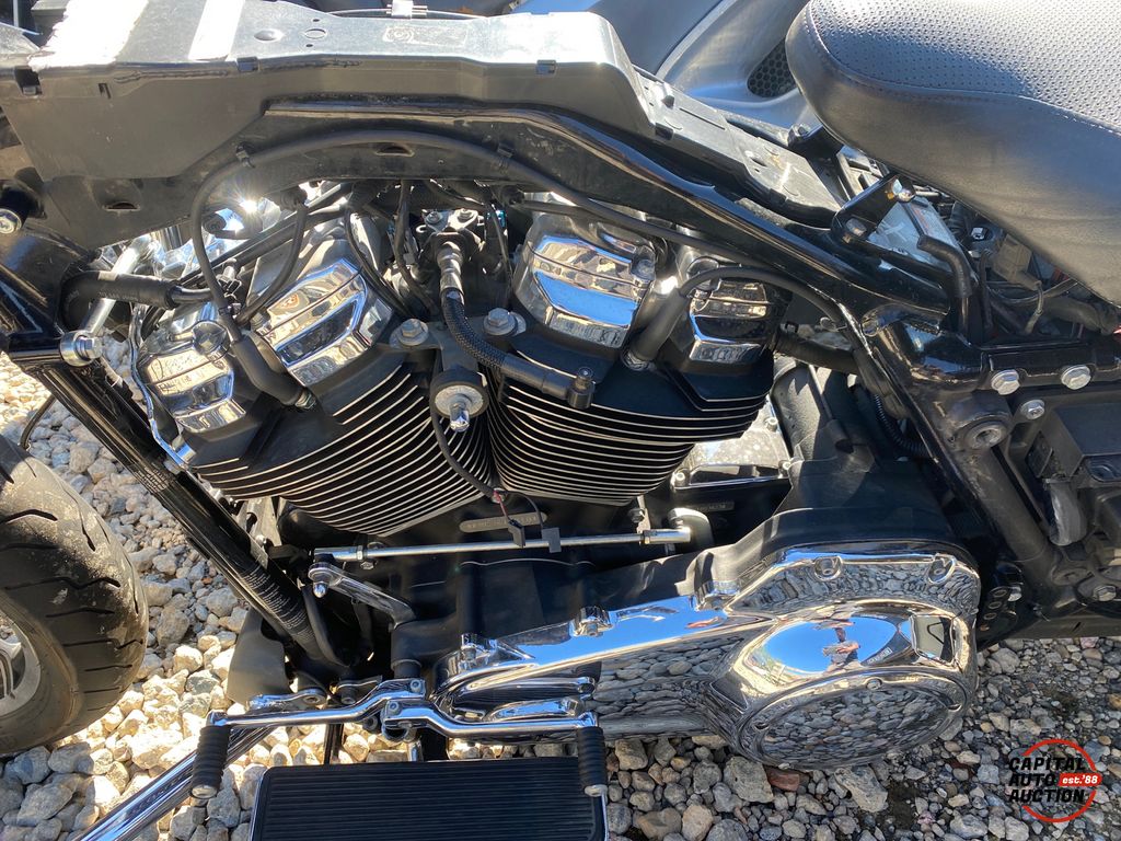 2018 HARLEY-DAVIDSON ELECTRA GLIDE 8