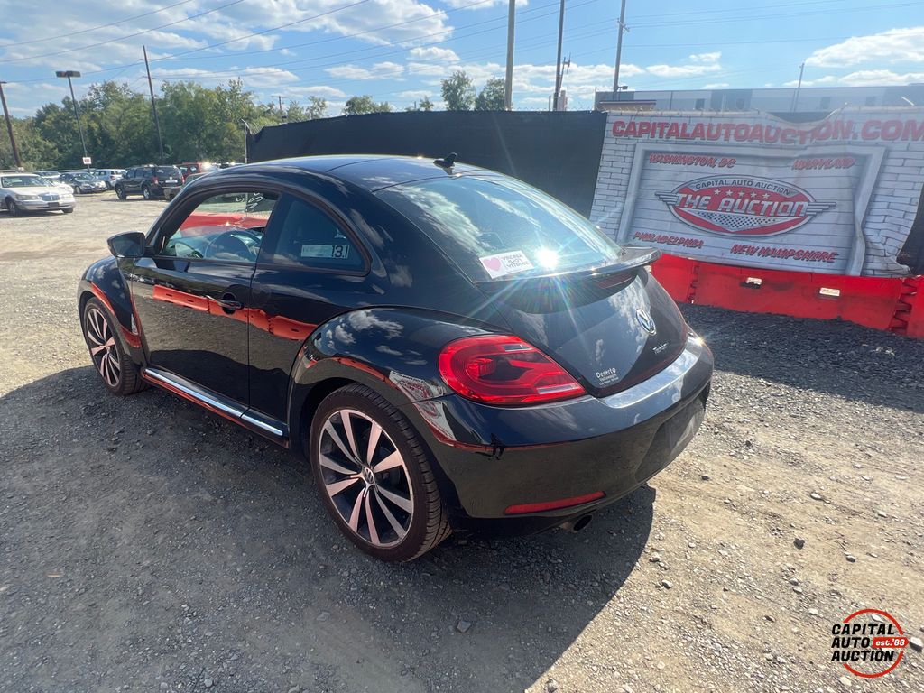 2012 VOLKSWAGEN BEETLE 2