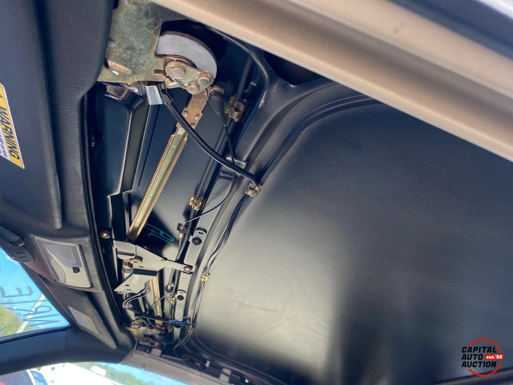 1999 MERCEDES-BENZ SLK 14