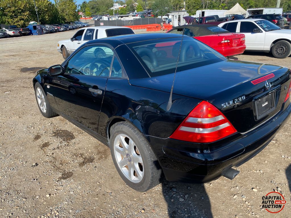 1999 MERCEDES-BENZ SLK 2