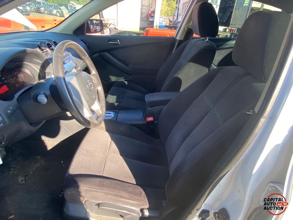 2009 NISSAN Altima Hybrid 7