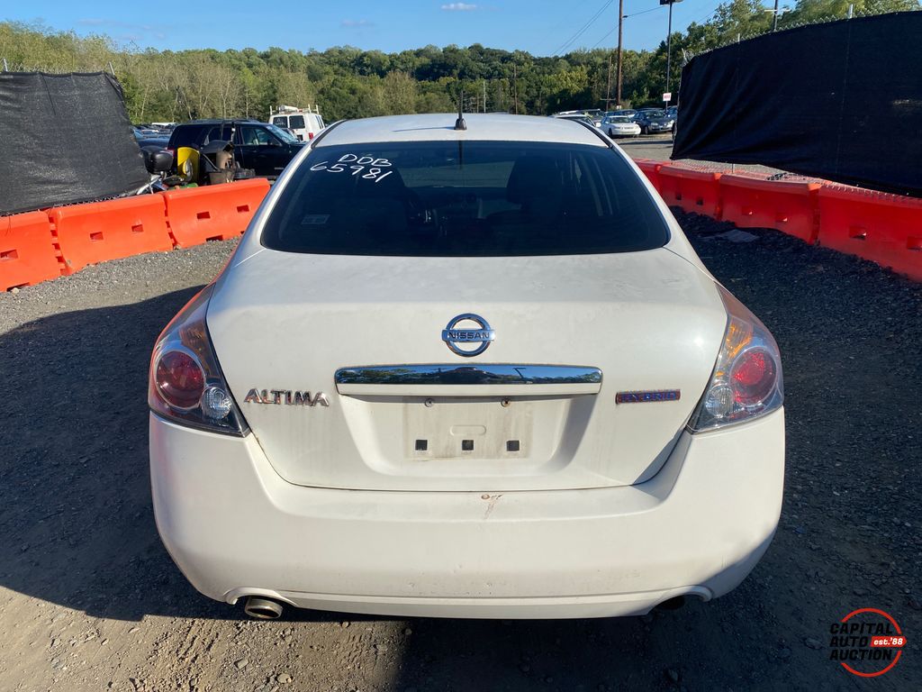 2009 NISSAN Altima Hybrid 6