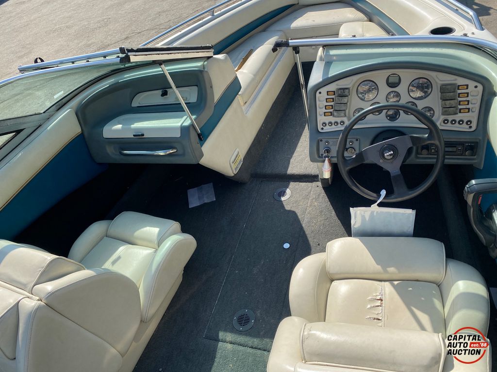 1994 CROWNLINE 18ft 13