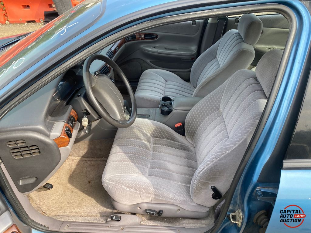 1995 CHRYSLER CONCORDE 7