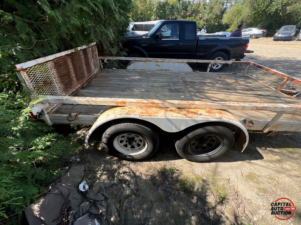 1999 Bartley Edco ss-24 12 ft Trailer 3