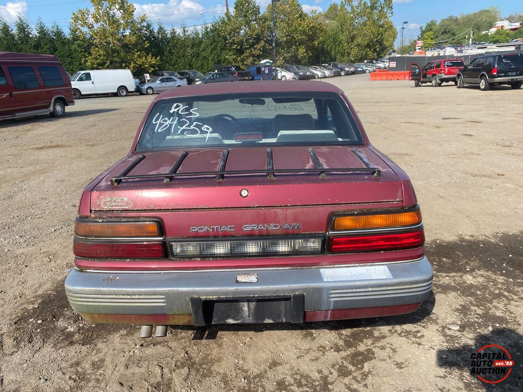 1989 Pontiac Grand Am 6