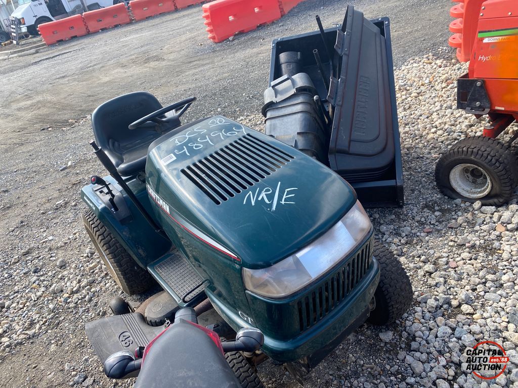 CRAFTSMAN GARDEN TRACTOR 0