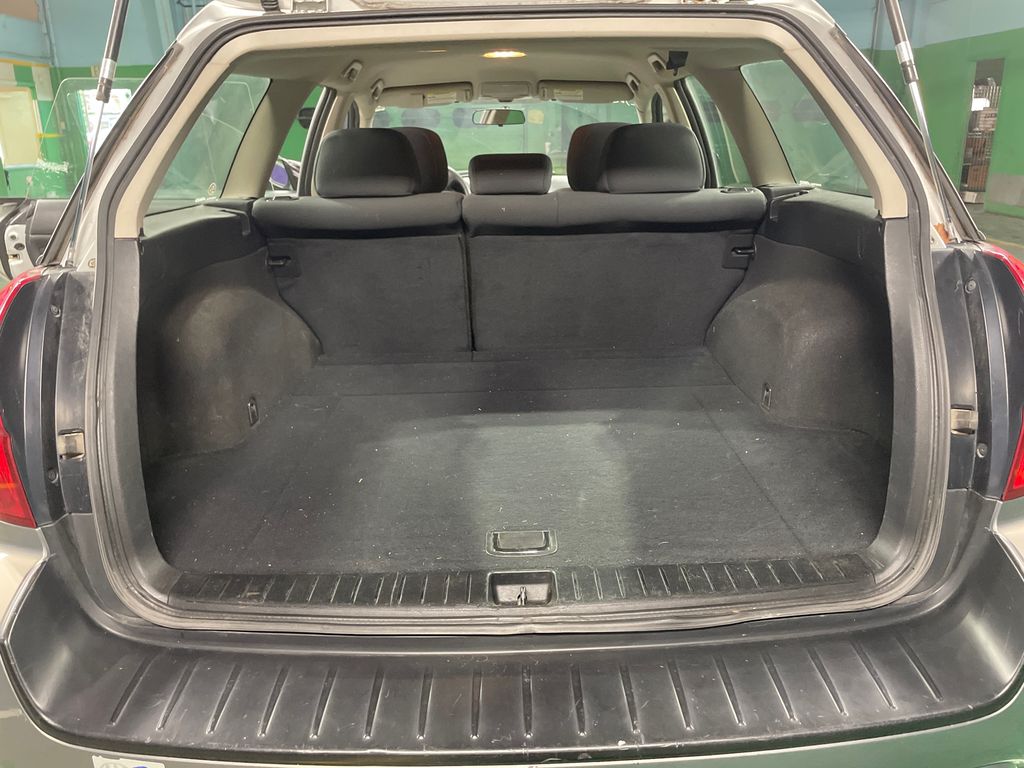 2007 SUBARU OUTBACK 12