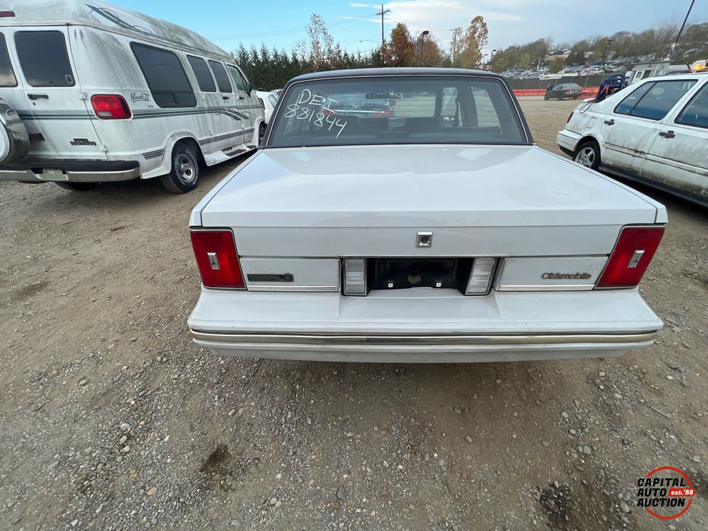 1982 Oldsmobile Cutlass Ciera 6