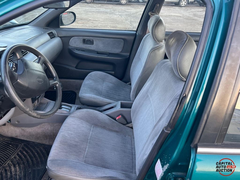 1996 NISSAN Sentra 7
