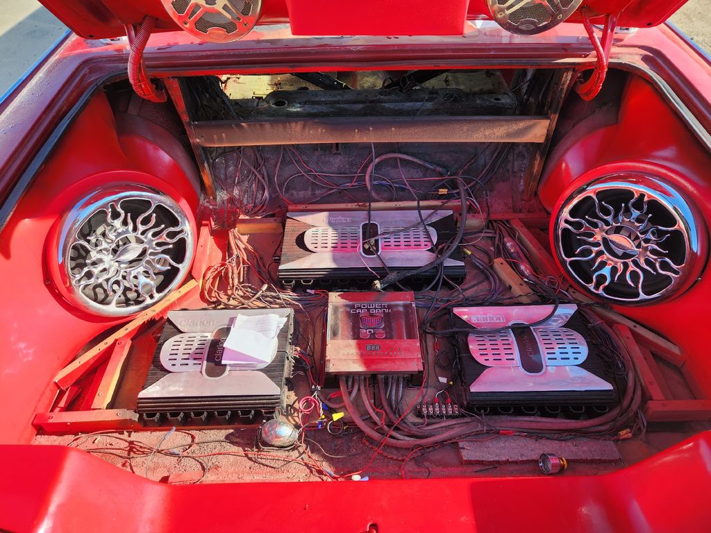 1966 Chrysler 300 12