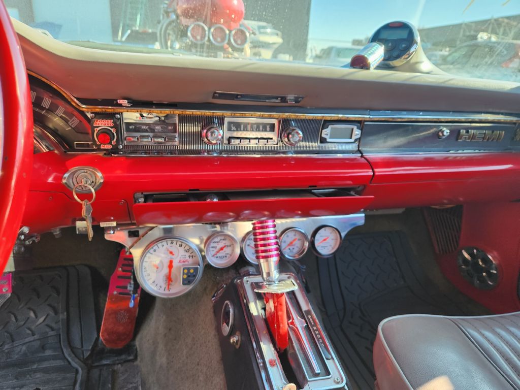 1966 Chrysler 300 15