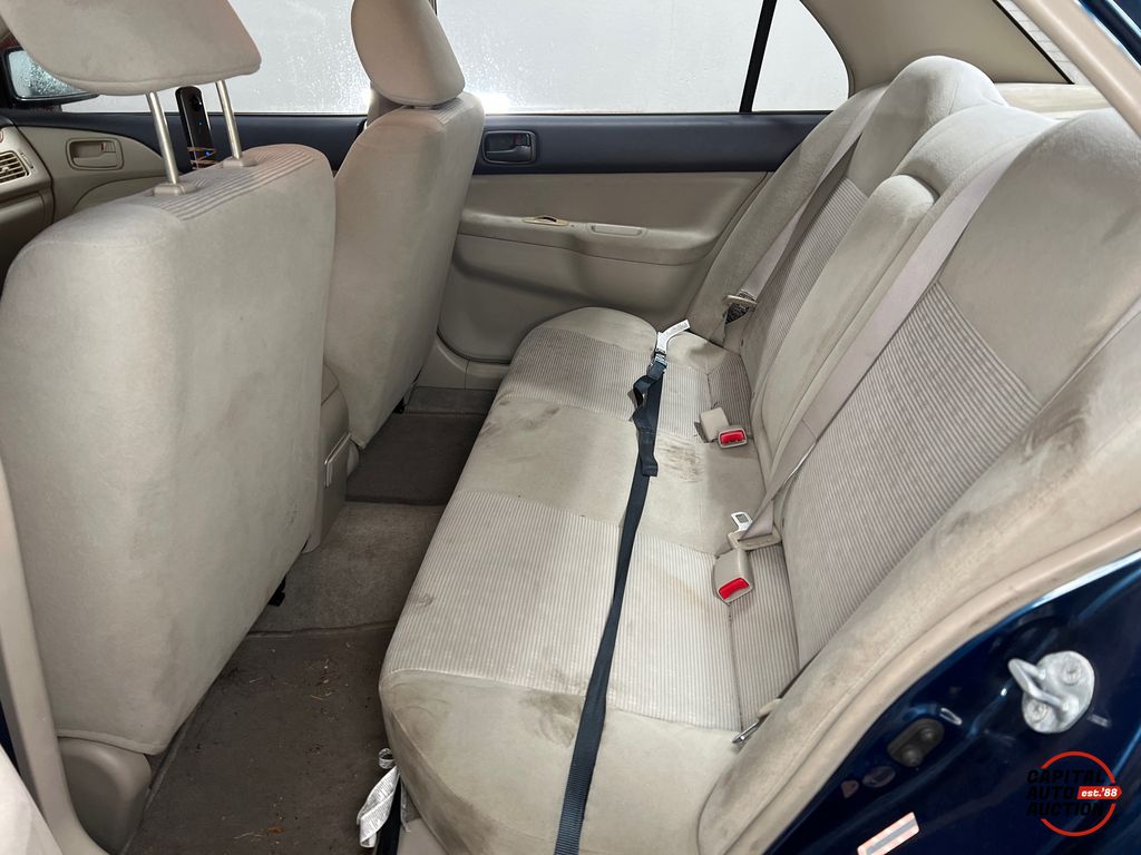 2004 Mitsubishi LANCER ES 8