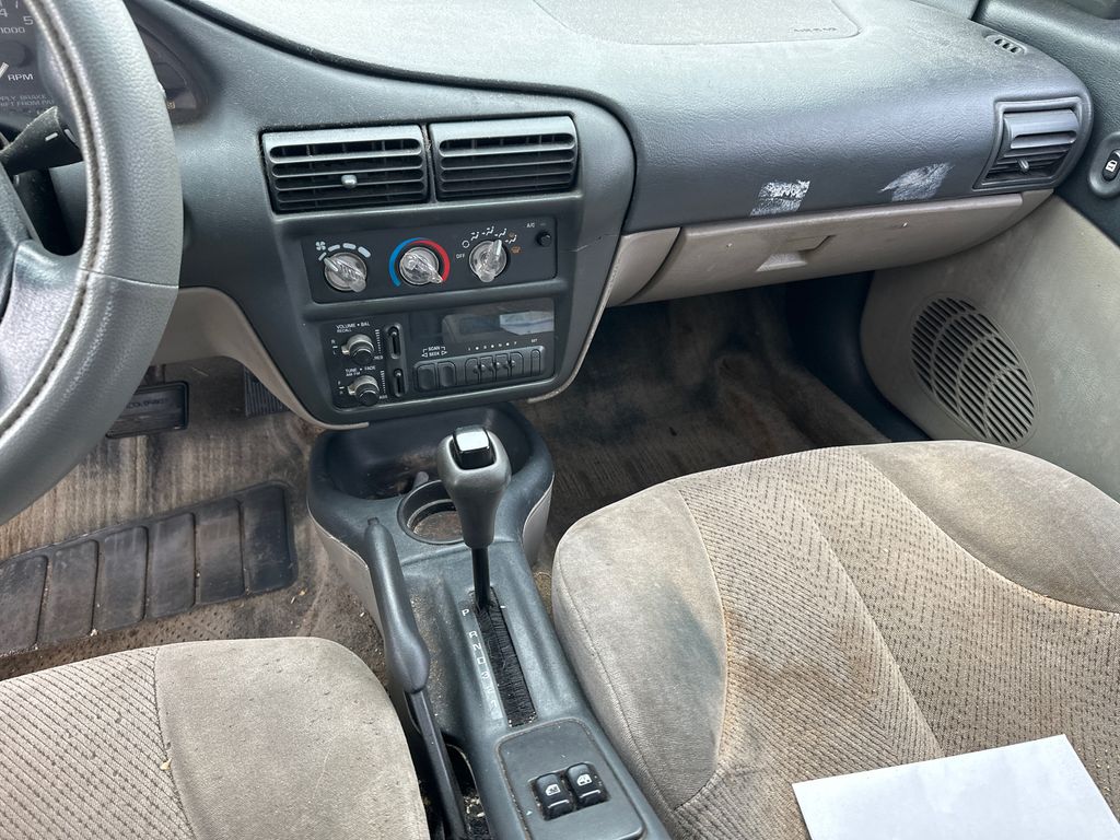 1997 CHEVROLET CAVALIER 13