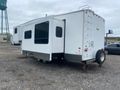 2006 FOREST RIVER Cherokee W/SLIDEOUT 32 FOOT