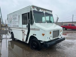 2004 FREIGHTLINER MT45 Chassis