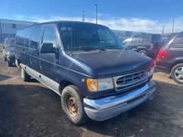 2001 Ford E-Series