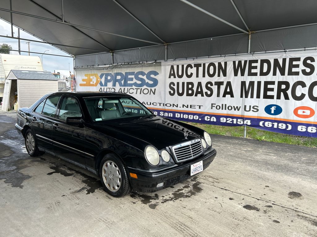 1999 Mercedes-Benz E-Class 0