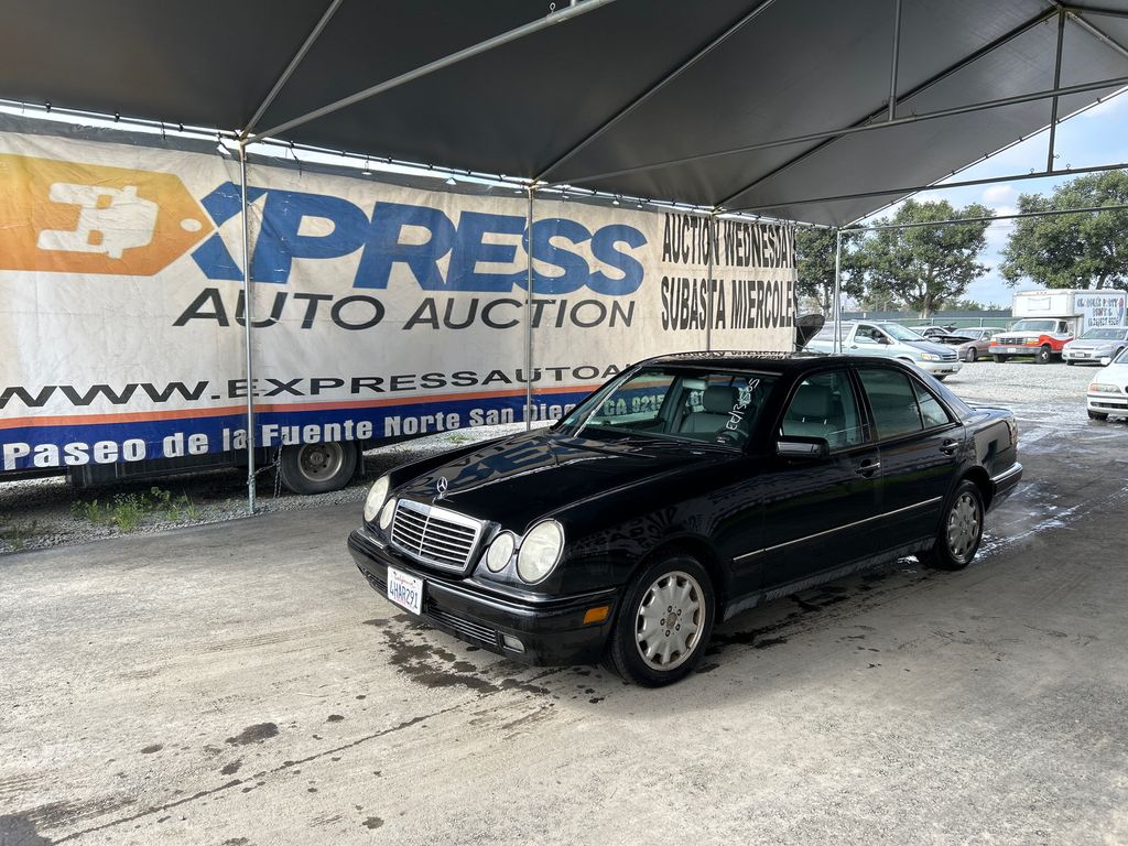 1999 Mercedes-Benz E-Class 1