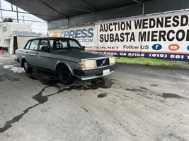 1988 Volvo 240