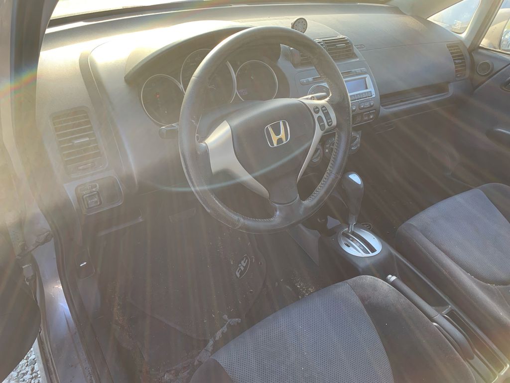 2007 Honda Fit 10