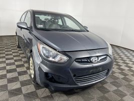 2012 Hyundai Accent