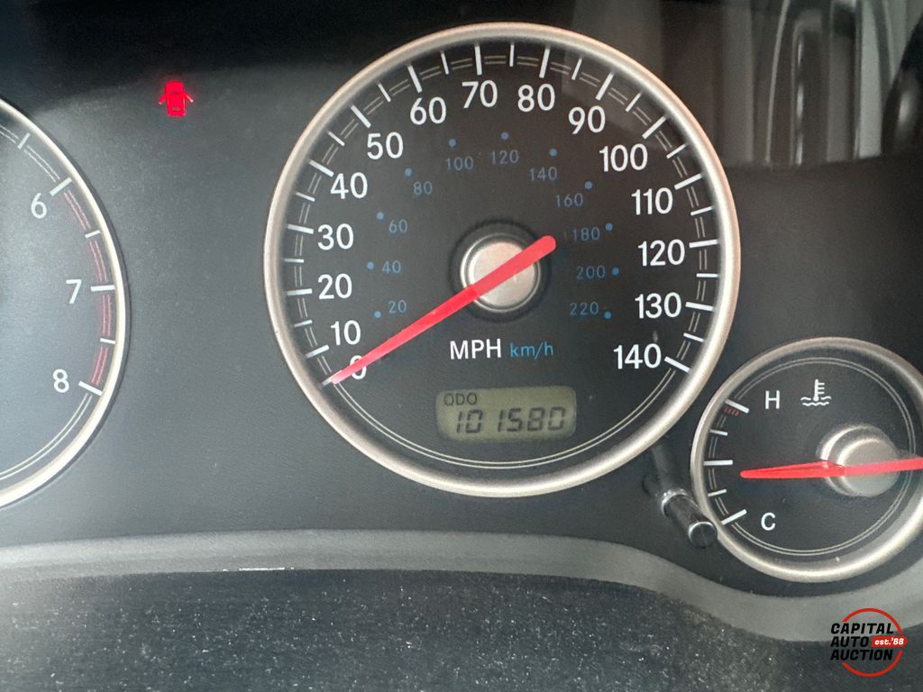 2003 Chrysler SEBRING LX 4