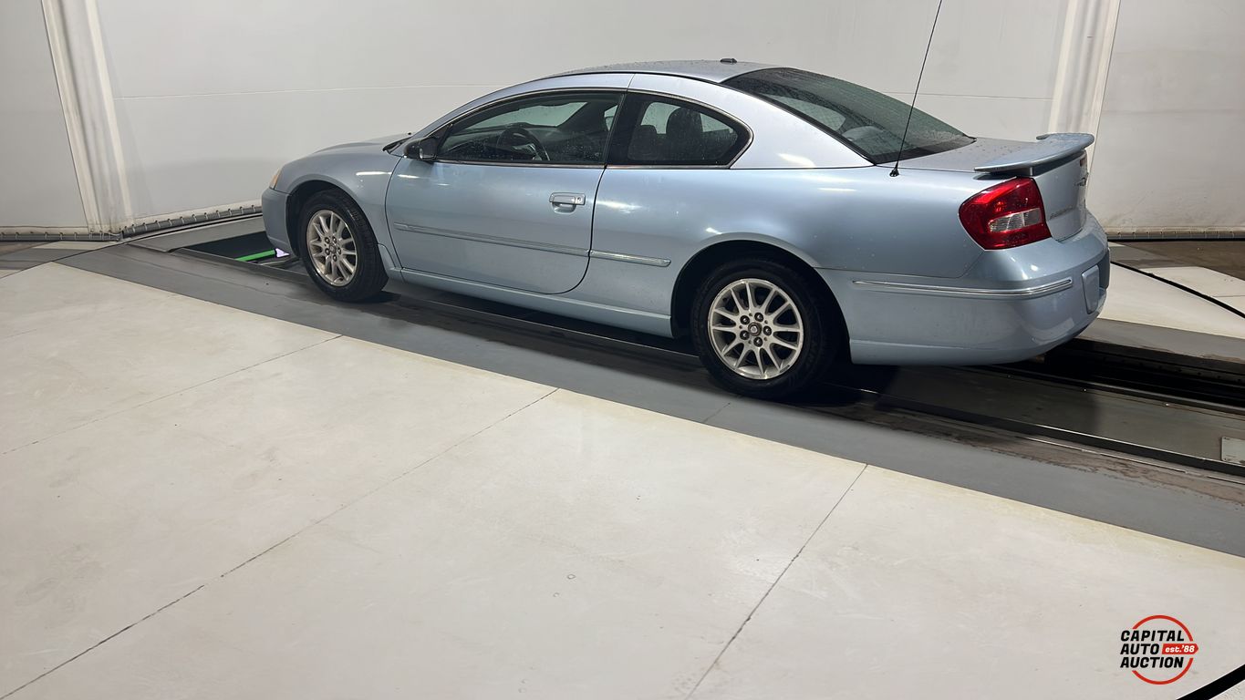 2003 Chrysler SEBRING LX 2