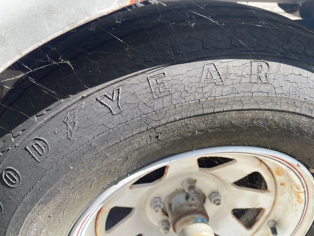 1969 EVINRUDE ROGUE 210 10