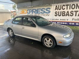 1996 NISSAN Altima