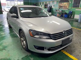 2015 VOLKSWAGEN Passat