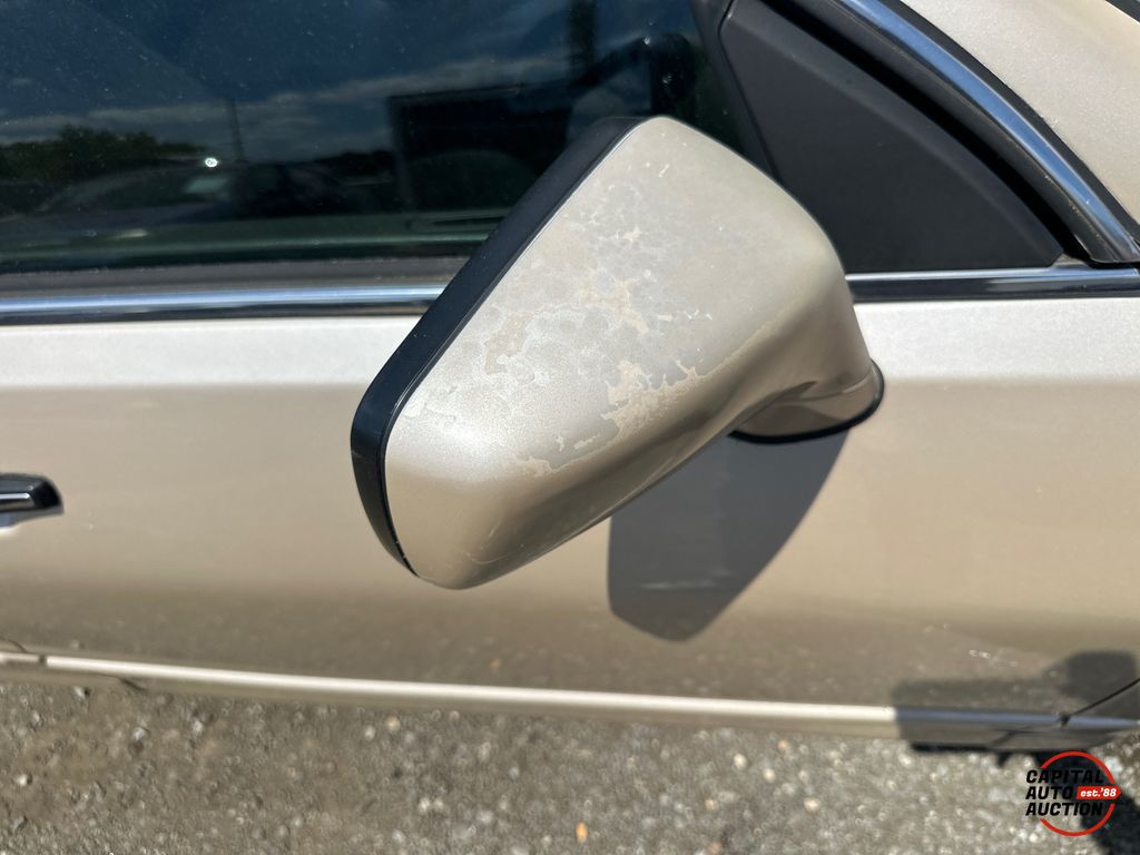 2000 Mitsubishi Diamante 16