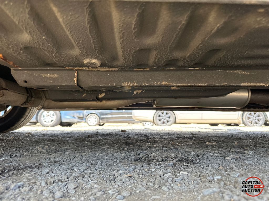 2000 Mitsubishi Diamante 21