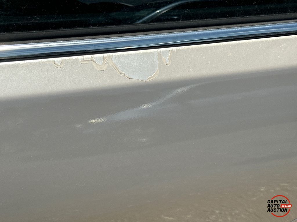 2000 Mitsubishi Diamante 13