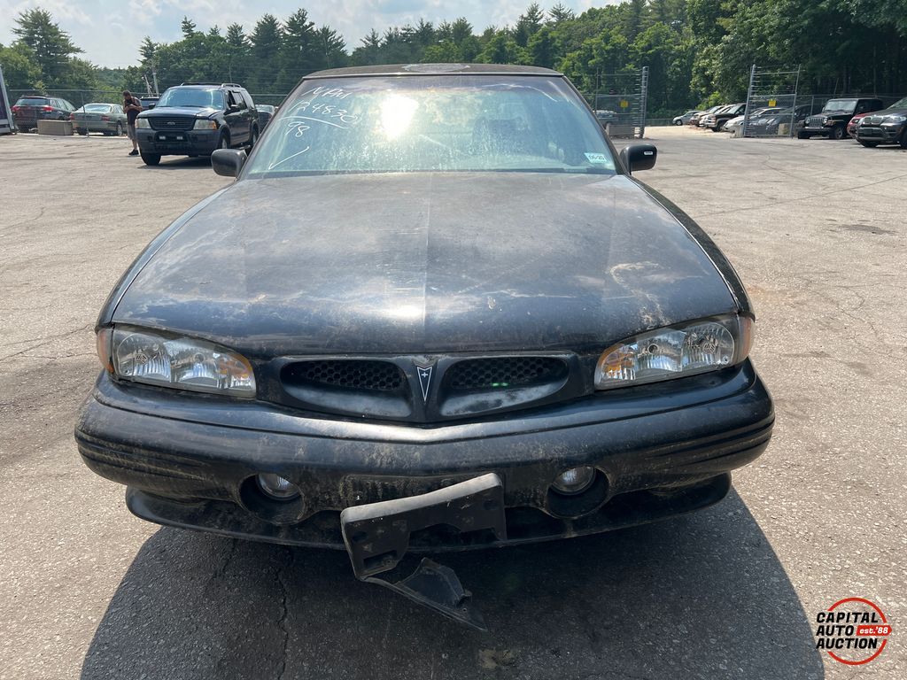 1998 Pontiac Bonneville 5