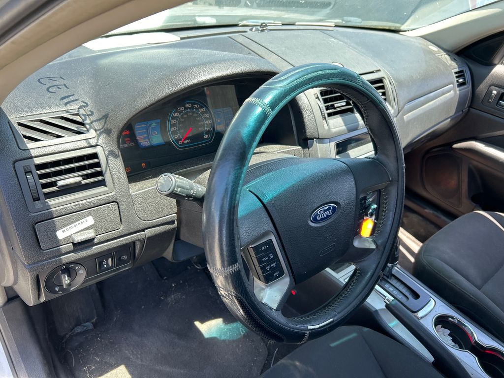 2010 Ford Fusion Hybrid 10