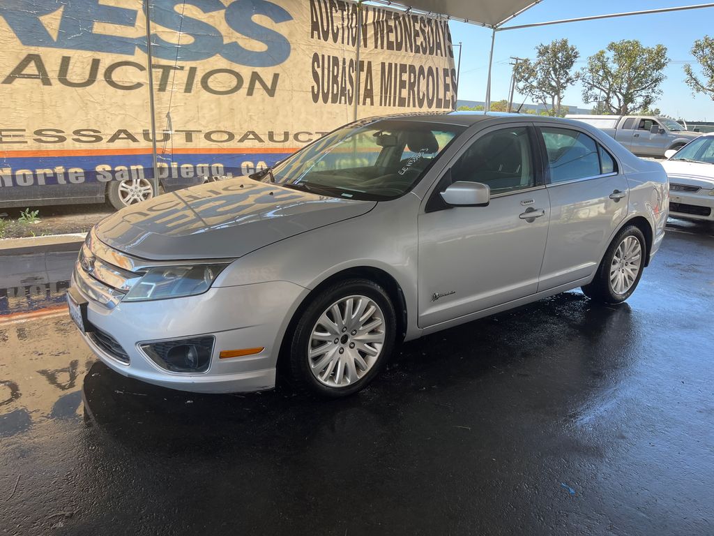 2010 Ford Fusion Hybrid 1