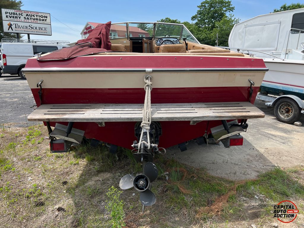 1982 Chris Craft 210 SCORPION 6