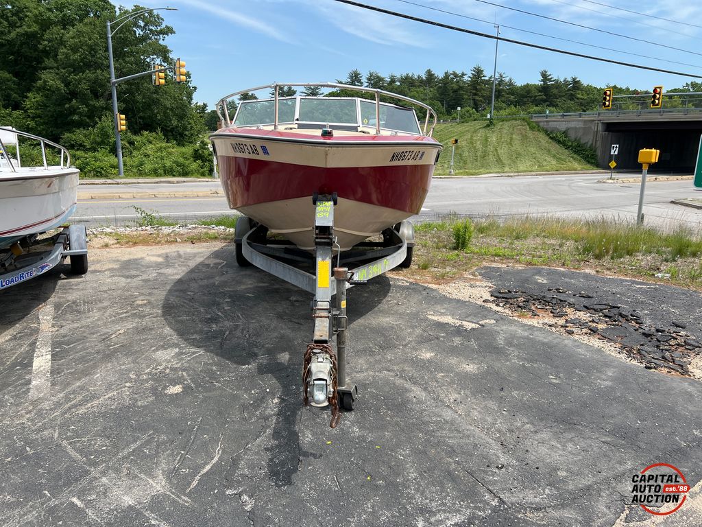 1982 Chris Craft 210 SCORPION 5