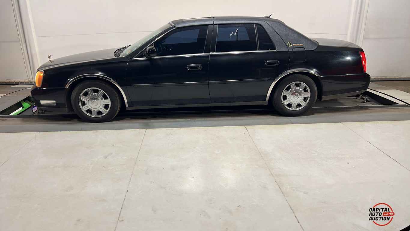 2005 Cadillac DeVille 11