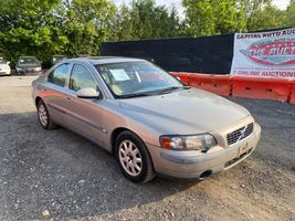 2001 Volvo S60