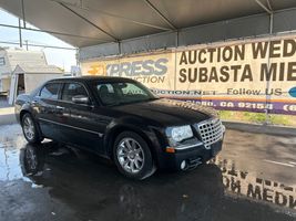 2005 Chrysler 300