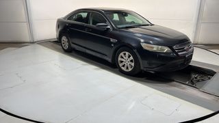 2011 Ford Taurus