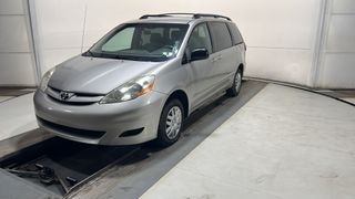 2007 Toyota SIENNA LE/