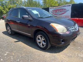 2011 NISSAN Rogue