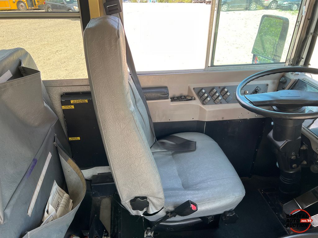 2006 IC BUS FE Series 7