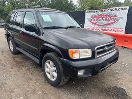 2001 NISSAN Pathfinder