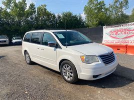 2008 Chrysler Town and Country