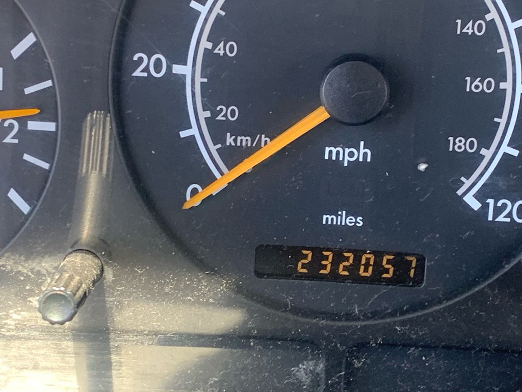 1998 Mercedes-Benz M-Class 4