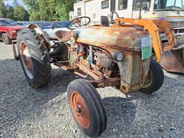 1950 FORD 9N FARM TRACTOR